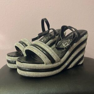 London Rag Black and Silver Women's Platform Sandals